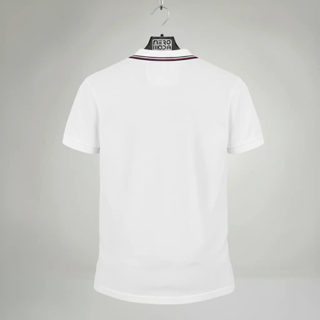 تیشرت lacoste سفید – نمای پشت