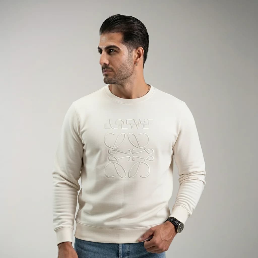 سویشرت Loewe کرم – نمای تن‌خور