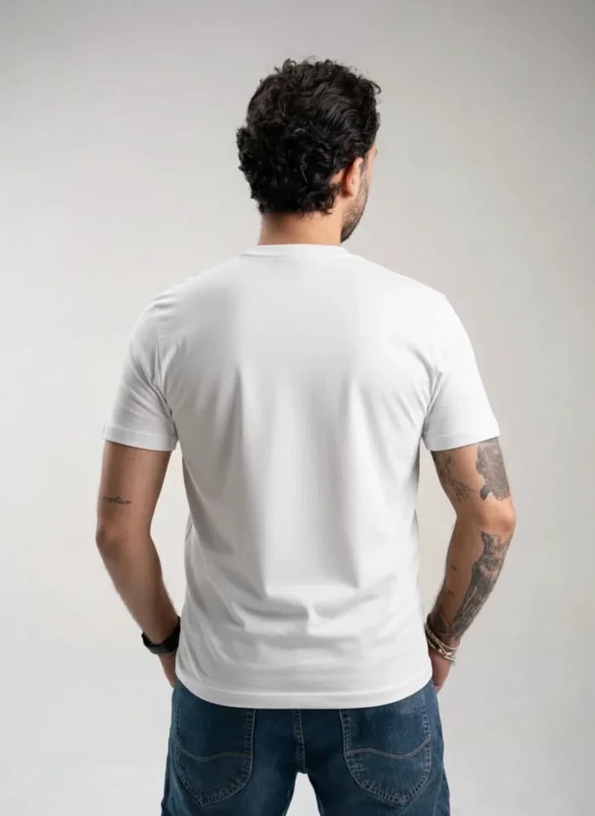 تیشرت Essentials Back On Model سفید