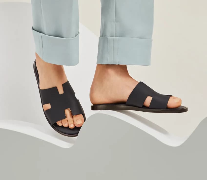 محصول Hermes Sandal On Foot آبی