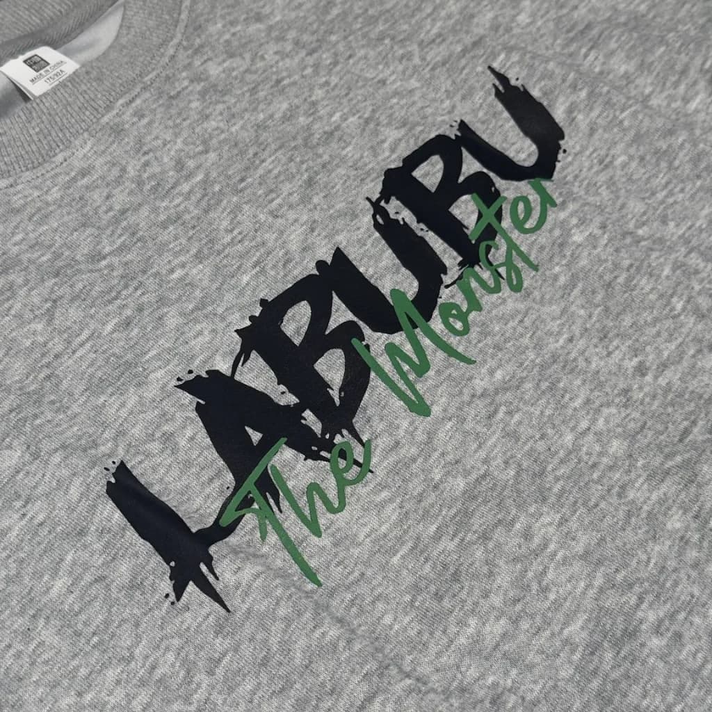 سویشرت Labubu Closeup 3