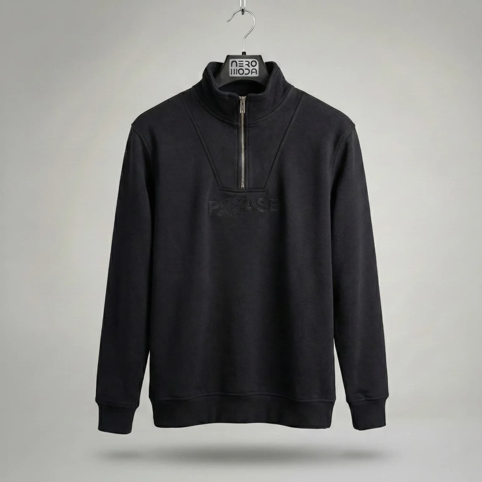 محصول Lesberry Half Zip Sweatshirt مشکی – نمای جلو