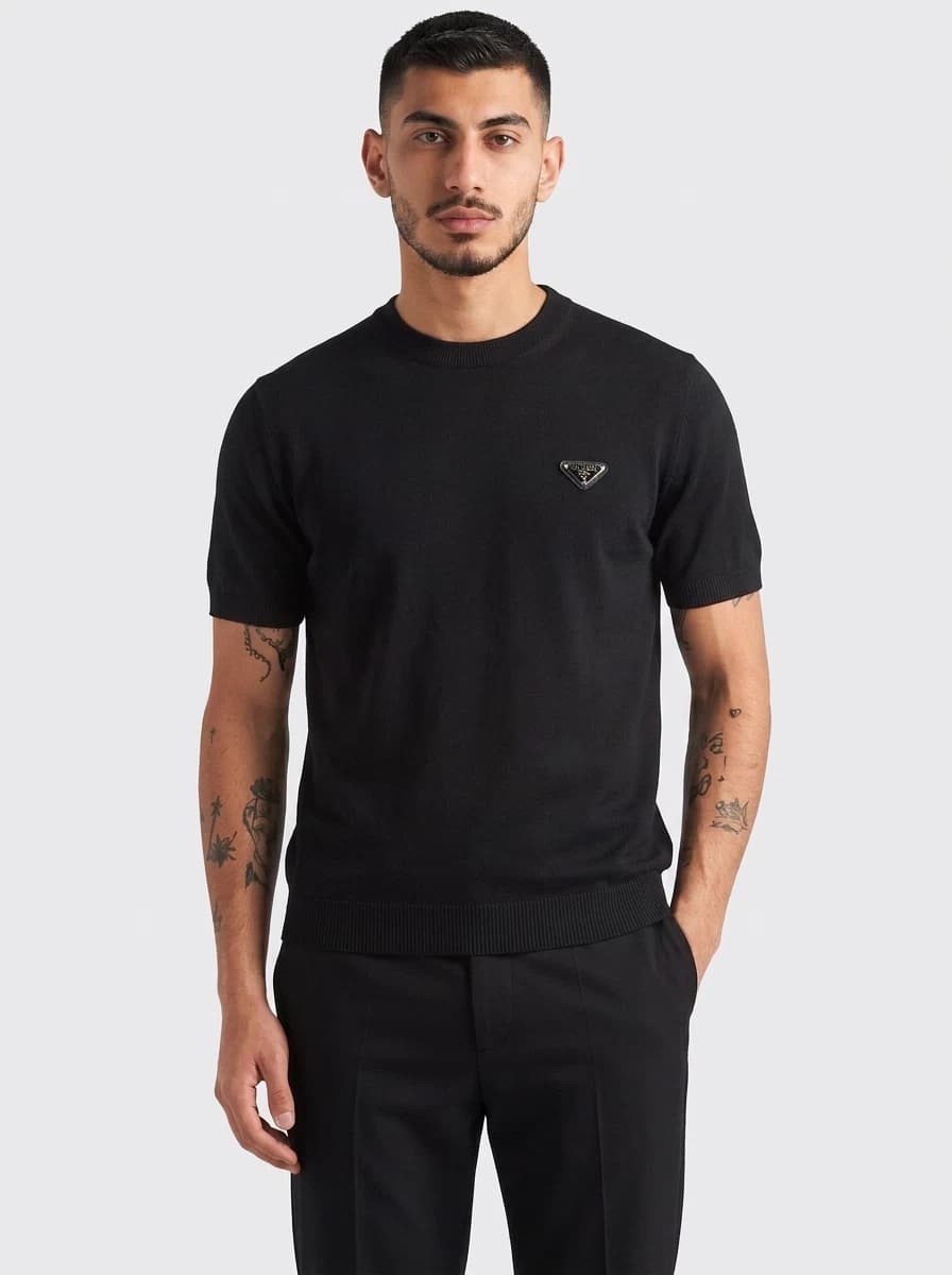 تی شرت بافت یقه گرد PRADA 16046